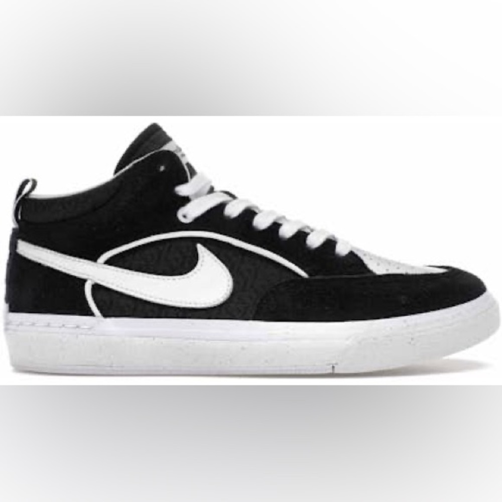 Nike SB React Leo Baker Black/White Size 9 – Excellent Condition